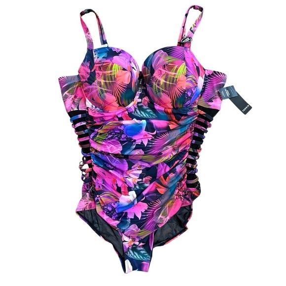 Torrid Slim Fix One Piece Underwire Swimsuit Lattice Sides Push Up Size 4/DD-F - Picture 2 of 11